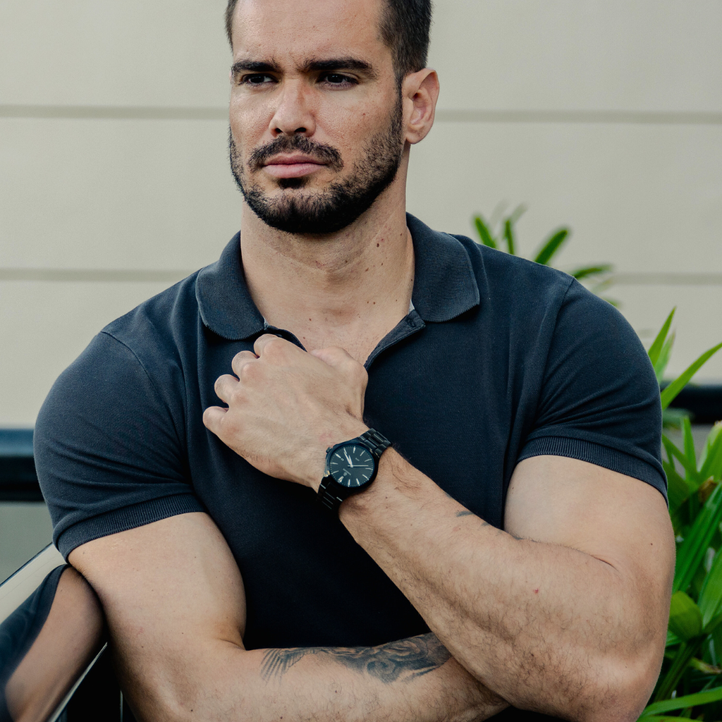 Relógio masculino Vanglore Upclassic preto, 40mm, metal e aço inox, look casual