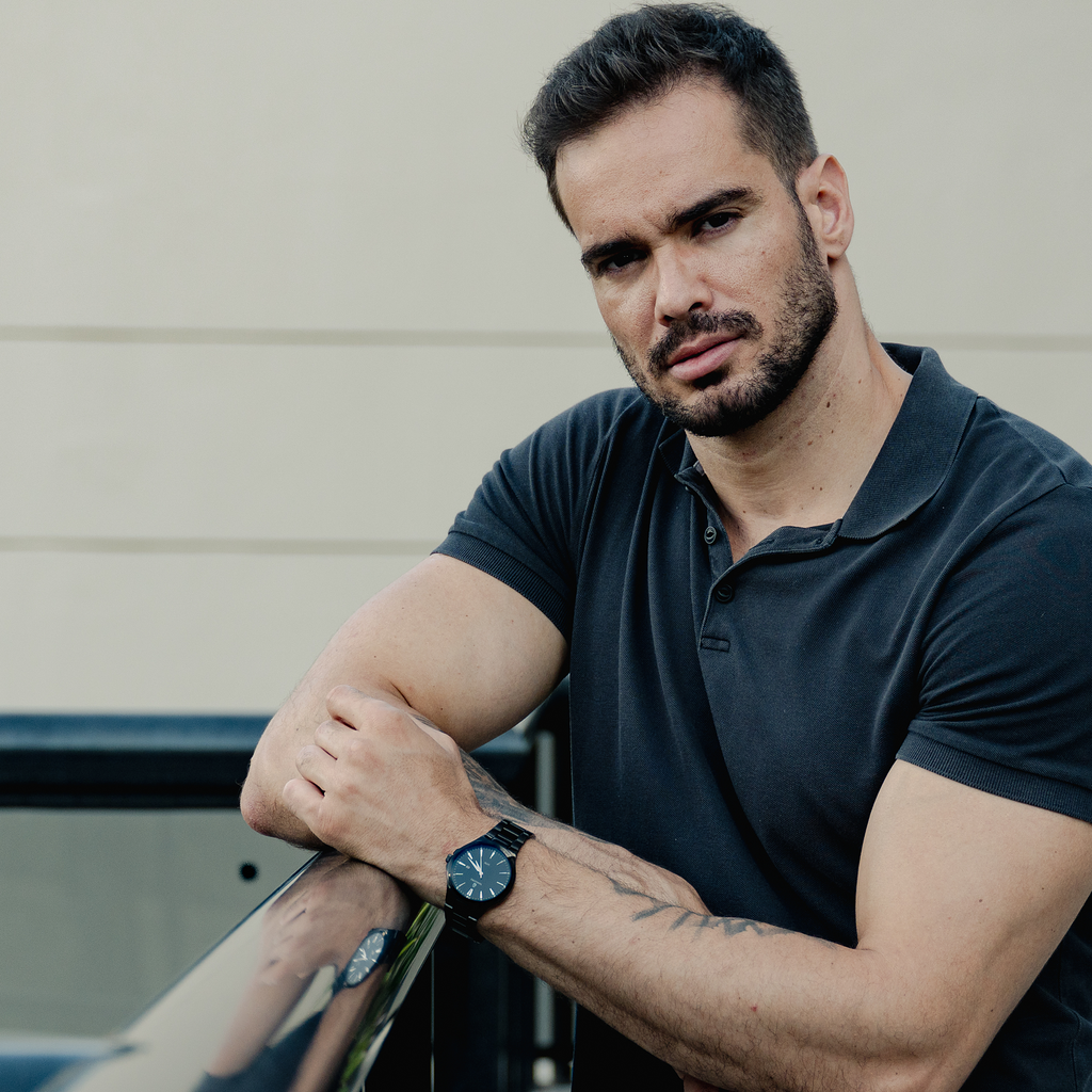 Relógio masculino Vanglore Upclassic preto, 40mm, metal e aço inox, look casual